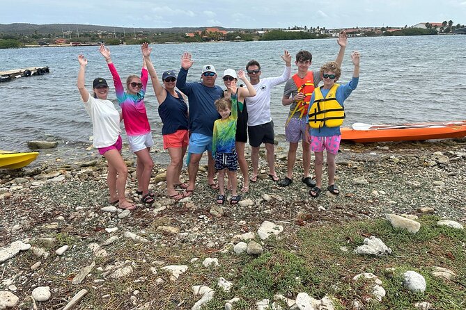 Sea Glass Island and Clear Kayak Adventure - Guides who make the difference