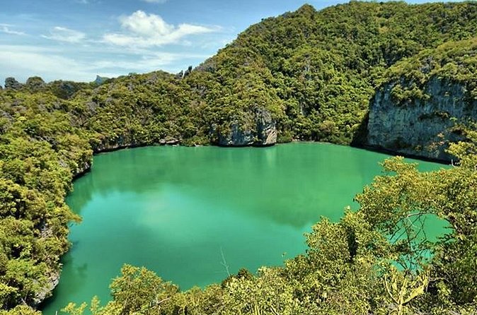 Sea Kayaking at Ang Thong National Marine Park from Koh Samui - Ko Wua Ta Lap and the Sleeping Cow viewpoint