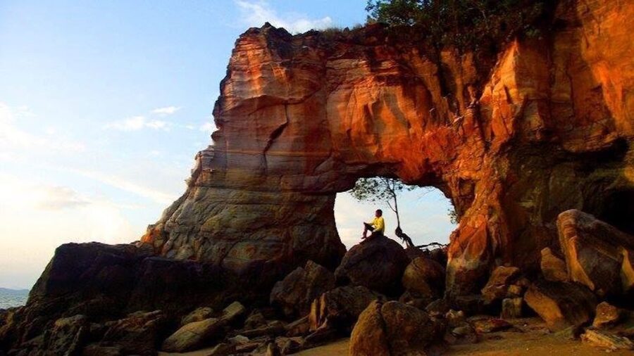 Sea Kayaking in Ao Thalane & Optional Full-Day Hong Island - What to bring and what to leave behind