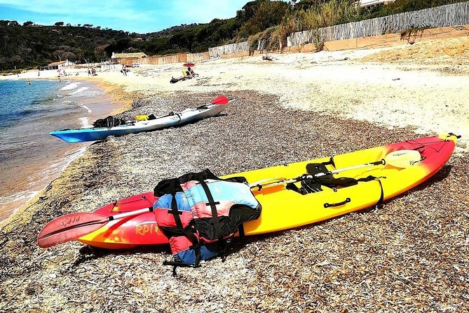 Sea kayaking in the heart of the Ramatuelle Nature Reserve - Why this stretch of Ramatuelle is worth seeing by kayak