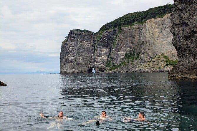 Sea Kayaking Tour - Otaru Coastal Adventure - Who Will Enjoy This Most