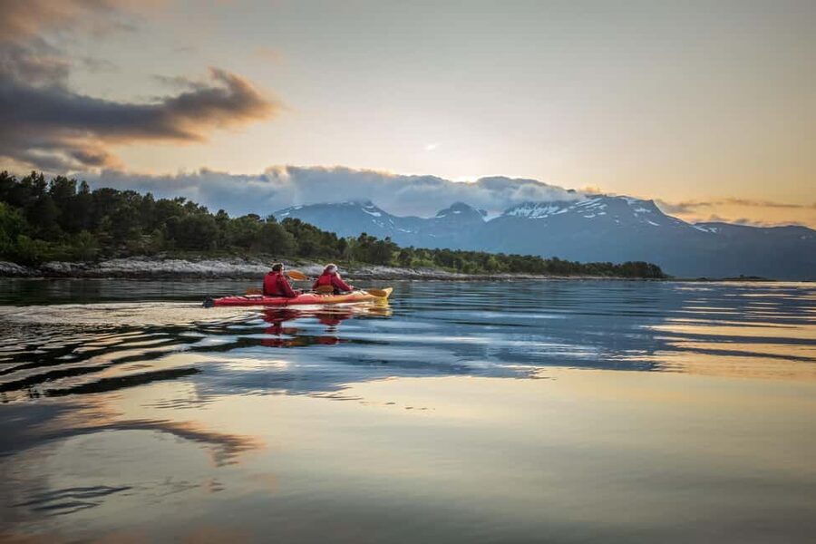 Senja: Guided Small Group Evening Kayaking Tour - Key points to know before paddling