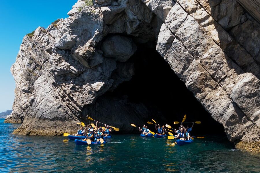 Sesimbra: Arrabida Natural Park & Caves Guided Kayaking Tour - From Sesimbra Harbor to the Arrábida Coast