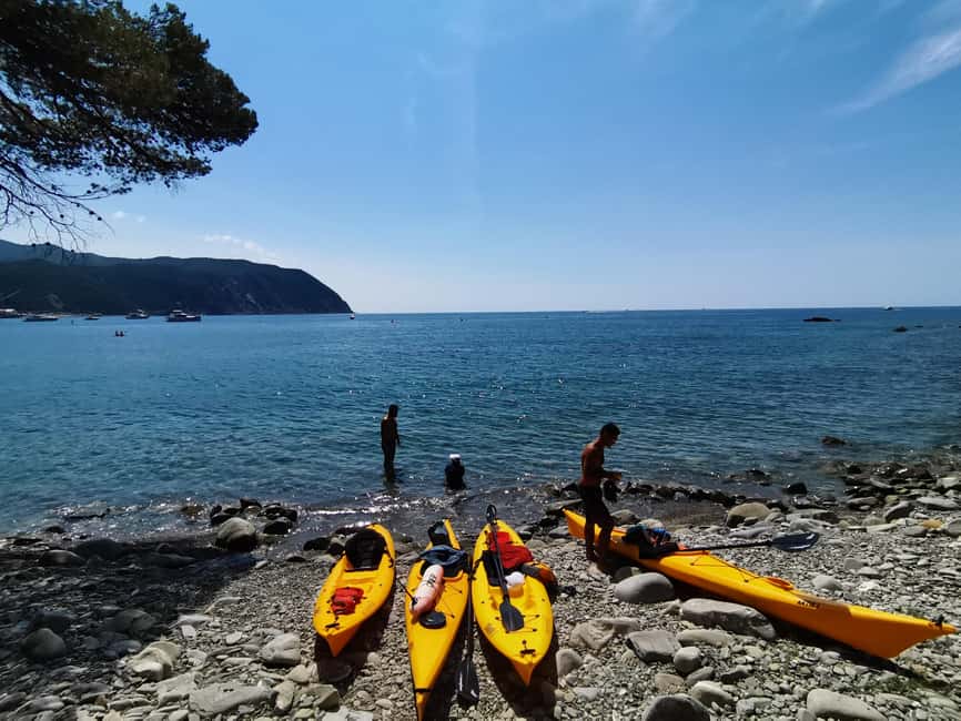 Sestri Levante: Kayak Excursion in the Biodiversity of the Bay of Gold - Why the Bay of Gold works so well from a kayak