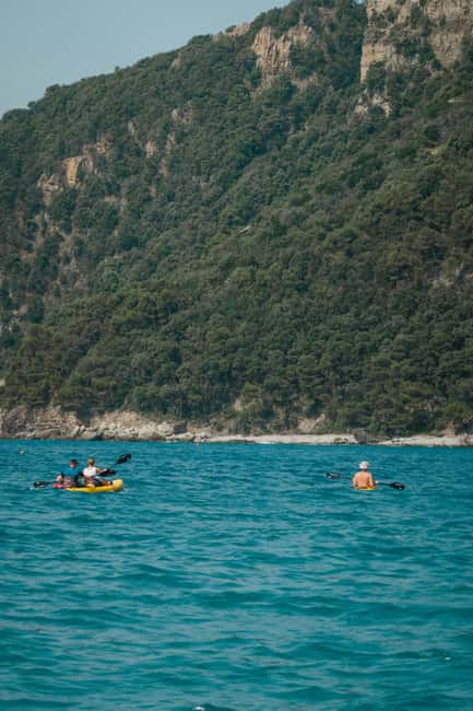 Sestri Levante: Kayak Excursion in the Biodiversity of the Bay of Gold - Seeing the Bay of Silence from the water