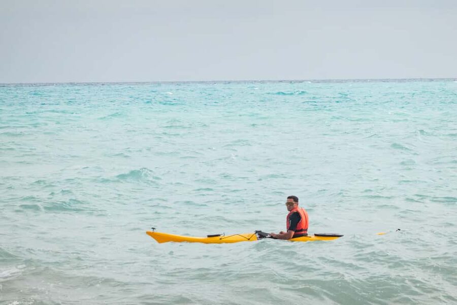 Sestri Levante: Kayak Excursion in the Biodiversity of the Bay of Gold - What the equipment and price really cover