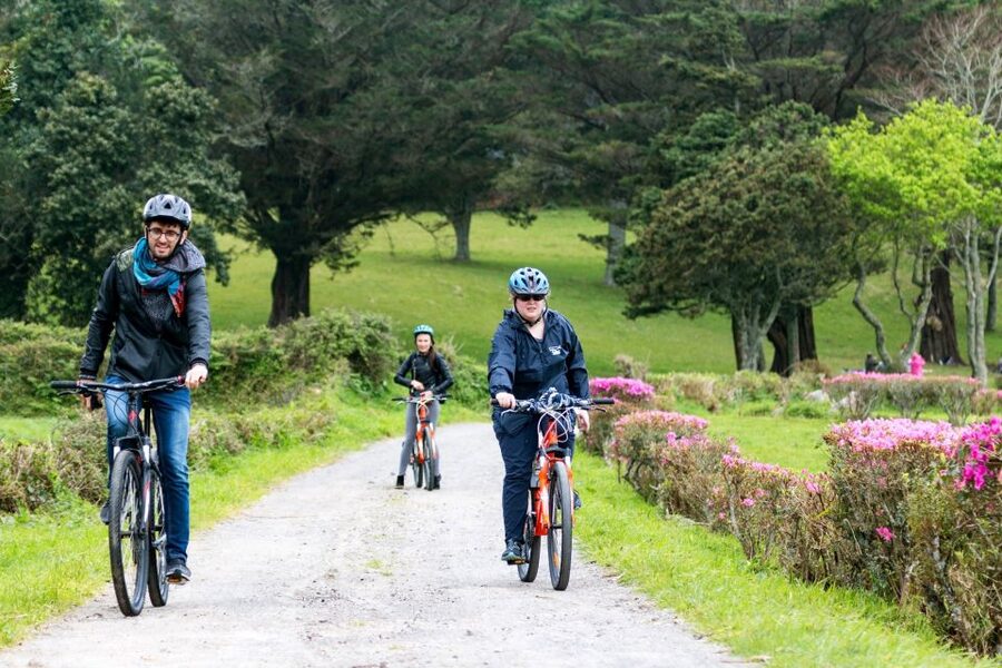 Sete Cidades: Kayaking and Biking Adventure - Key points at a glance