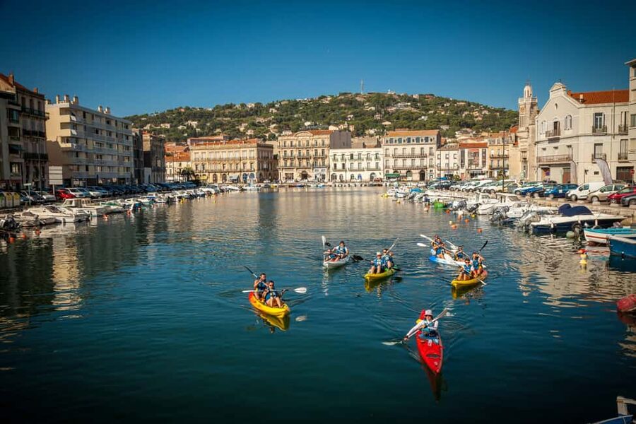 Sète: Guided Mediterranean Sea Kayaking - From the Corniche to the Théâtre de la Mer