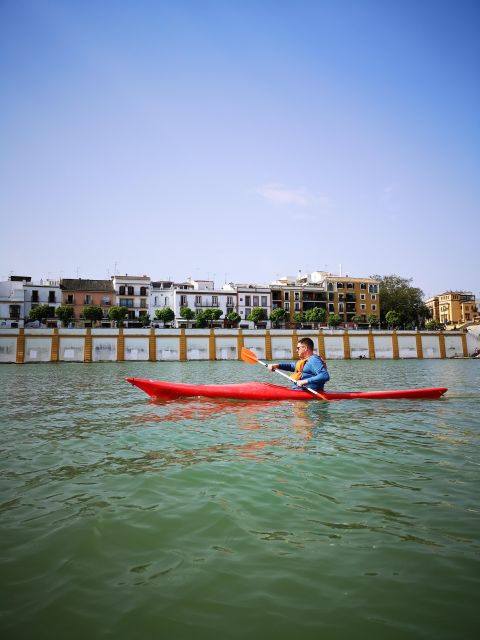 Seville:Guadalquivir River Kayak Tour - Triana and the Castillo de San Jorge
