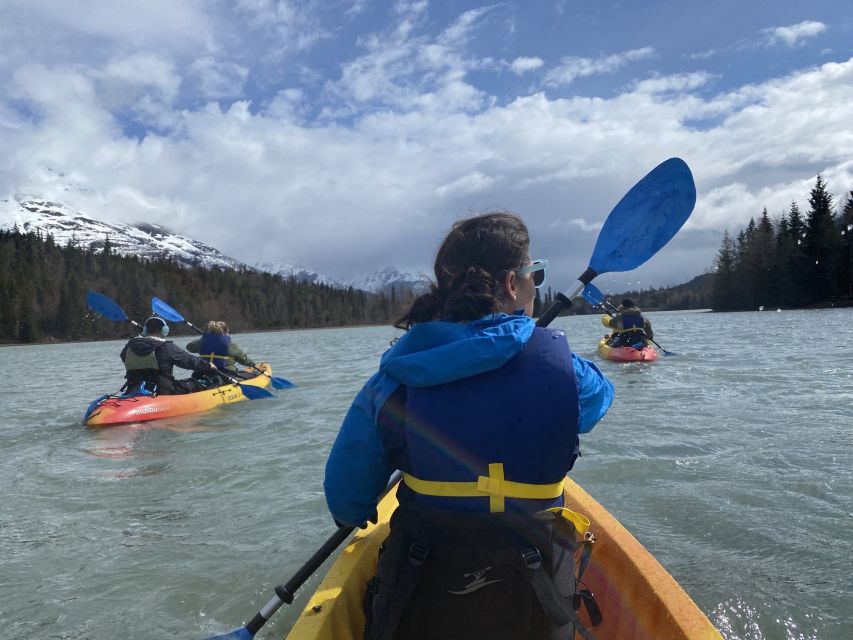 Seward Area Glacial Lake Kayaking Tour 1.5 hr from Anchorage - Moose Pass stories on the water