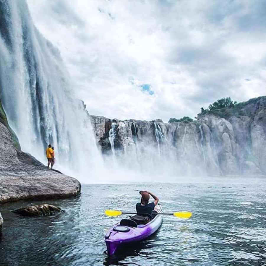 Shoshone Falls: Guided Kayak Tour - The 20-minute boat ride to Pillar Falls