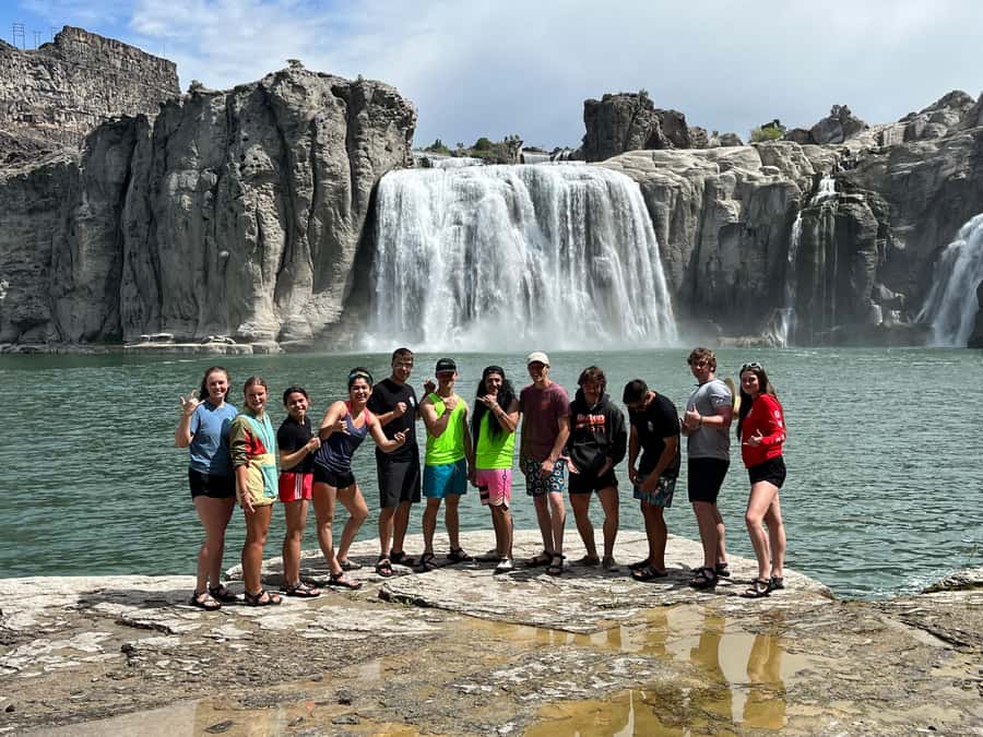 Shoshone Falls: Guided Kayak Tour - Who should book this Snake River outing?