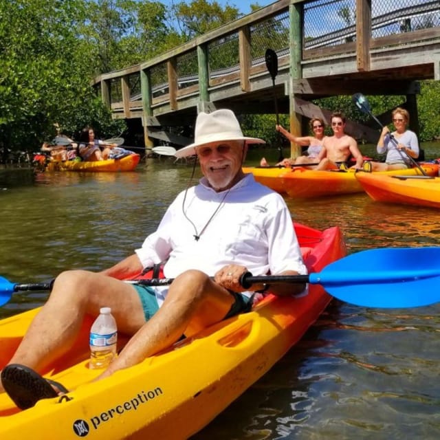 Siesta Key: Mangrove Kayak or Paddleboard Tour - Around the Bird Rookery