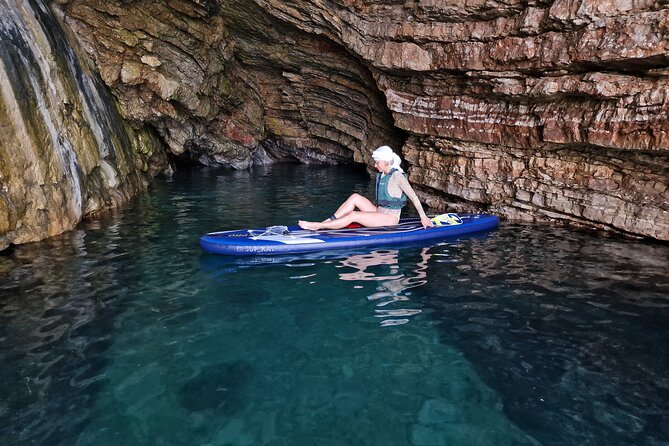 Small group kayaking tour from Budva to Sveti Nikola island caves - Reaching Sveti Nikola island from Budva