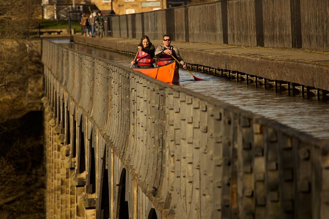 Small Group Pontcysyllte Aqueduct Canoe Trip - Canal Traffic Can Change the Pace