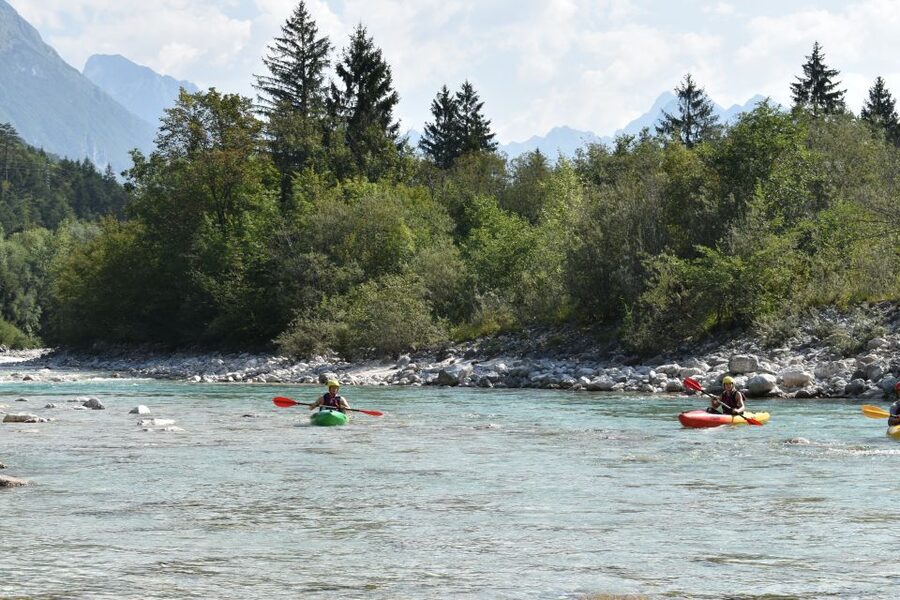 Soča: Kayaking on the Soča River Experience with Photos - Paddling the easy rapids of the Soča