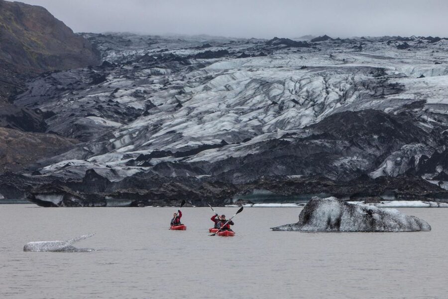 Sólheimajökull: Guided Kayaking Tour on the Glacier Lagoon - Paddling among the icebergs