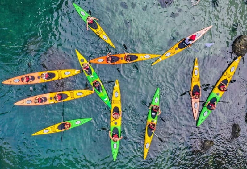 Sorrento: Guided Kayak Tour + Free 1h Paddleboarding - Starting from Marina Grande