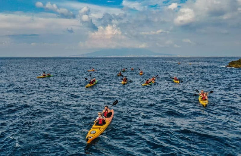 Sorrento: Guided Kayak Tour + Free 1h Paddleboarding - How the price compares with the experience