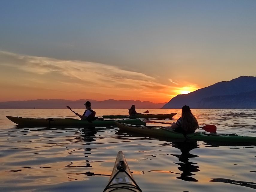 Sorrento: Premium Kayaking Experience with Swimming - Key points to know before paddling
