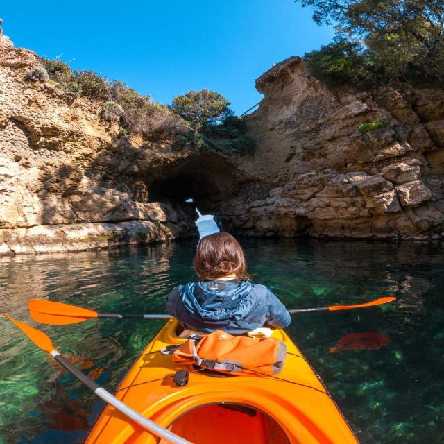 Sorrento: Premium Kayaking Experience with Swimming - Why the sunset departure may be worth choosing