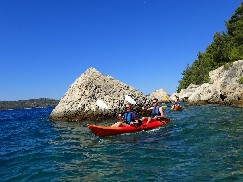 Split 4-Hour Guided Sea Kayak Tour - Getting to Bene Beach and getting ready