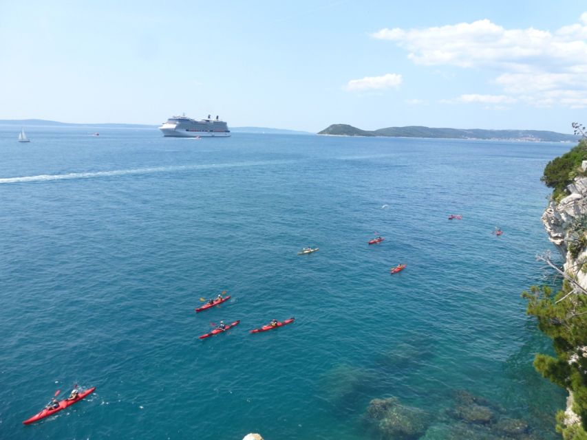 Split 4-Hour Guided Sea Kayak Tour - Morning paddle or sunset session?
