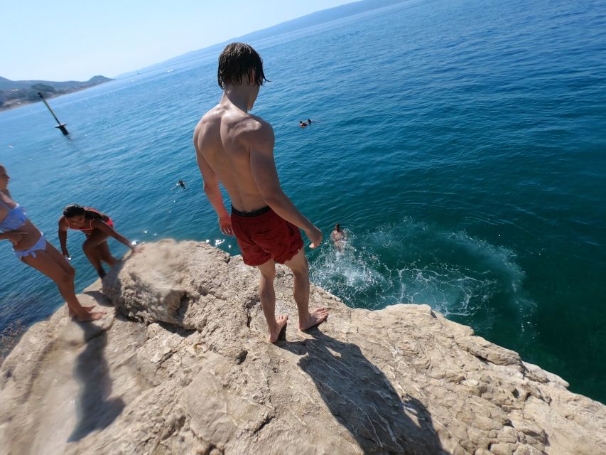 Split: Guided Kayak Adventure Tour - Swimming, snorkeling, and the Stobreč cliff jump