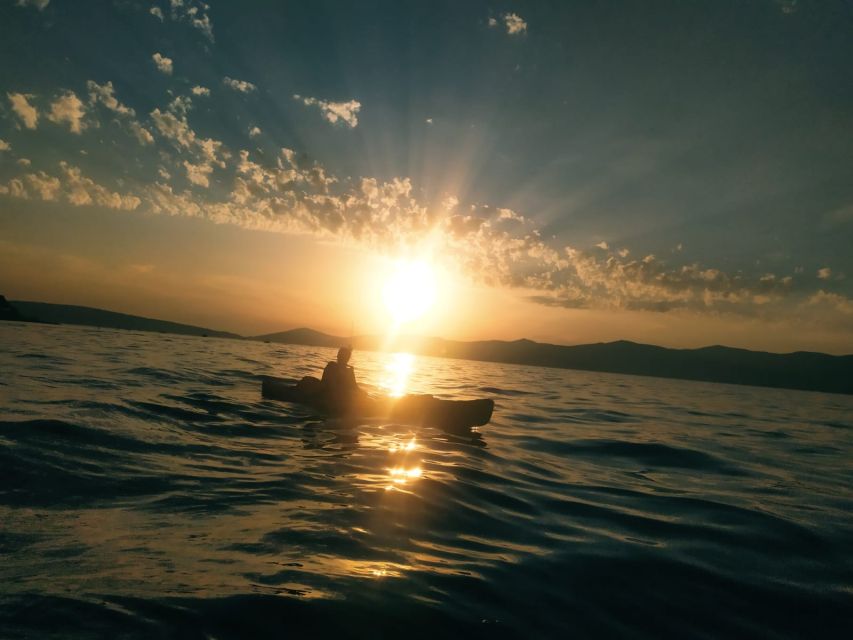 Split: Guided Sunset Sea Kayaking & Snorkeling Tour - Who should book this experience