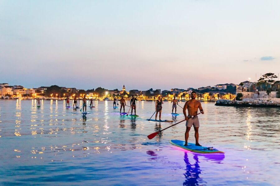 Split: Stand Up Paddleboard Night Glow Tour - Who should book the glowing SUP tour?