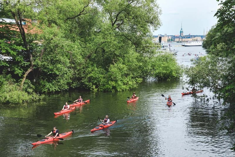 Stockholm: 2-Hour Guided Kayak Tour in City Center - Långholmen to Gamla Stan by kayak