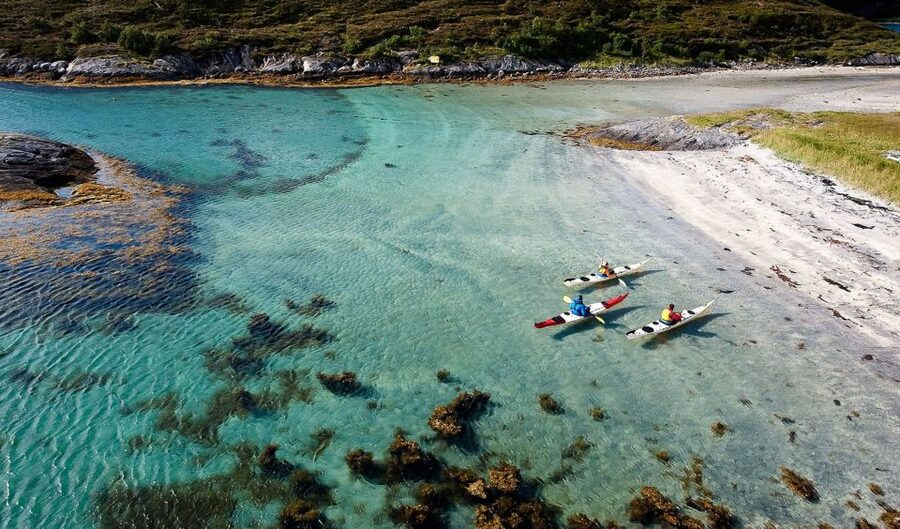 Stockholm: Full-Day Archipelago Kayaking Adventure - Paddling through the island maze