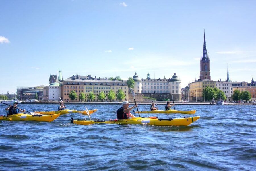 Stockholm: Guided Kayak City Tour & Optional Midsummer Meal - Who will enjoy this most