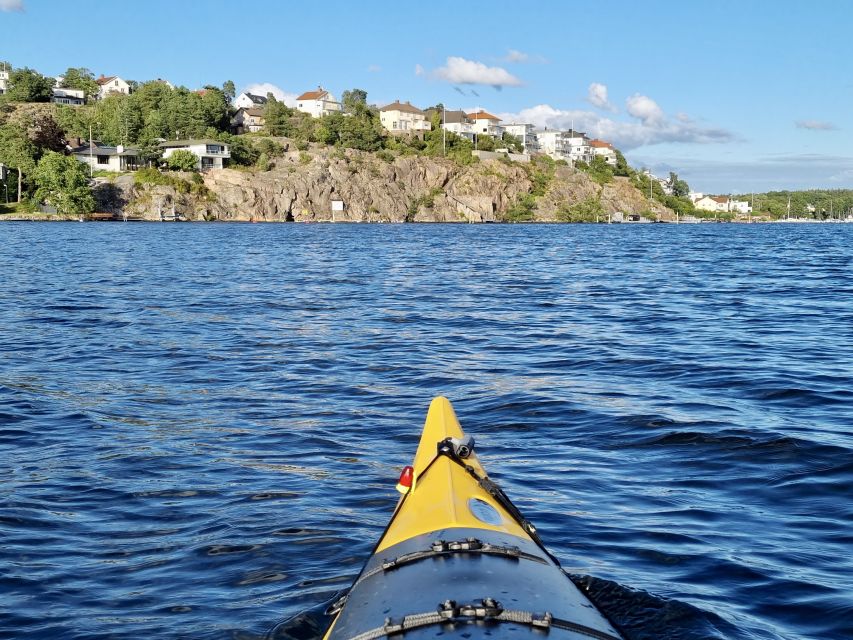 Stockholm: Guided Kayak Tour to Drottningholm Royal Palace - Meeting at Riddarholmen Church