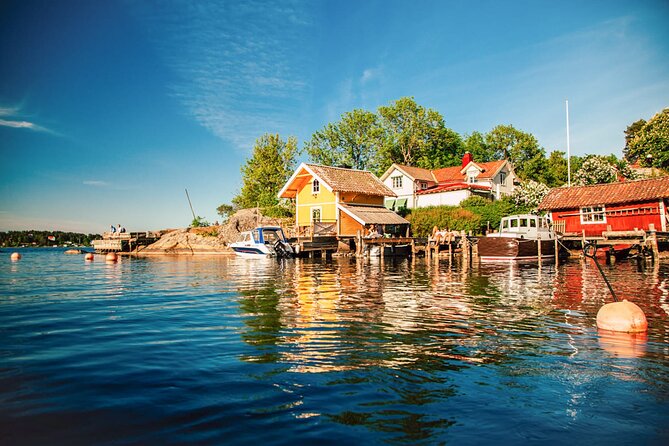 Stockholm: Kayaking tour around Vaxholm Archipelago with Fika - The practical side of kayaking in the archipelago