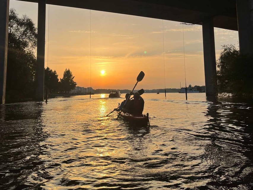 Stockholm: Sunset Kayak Tour in the City + Swedish Fika - The Fika Break: Coffee With a View