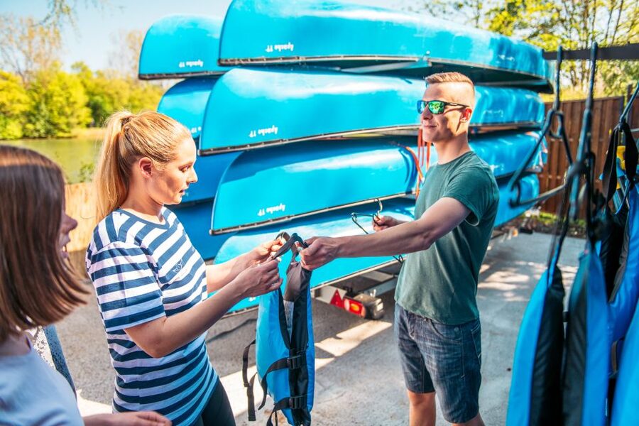 Stuttgart: Canadian Canoe Rental - Book it if you want freedom, not a guided tour