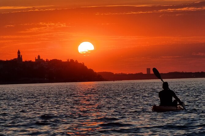 Sunset Kayak Adventure in Belgrade - Why Belgrade looks different from a kayak