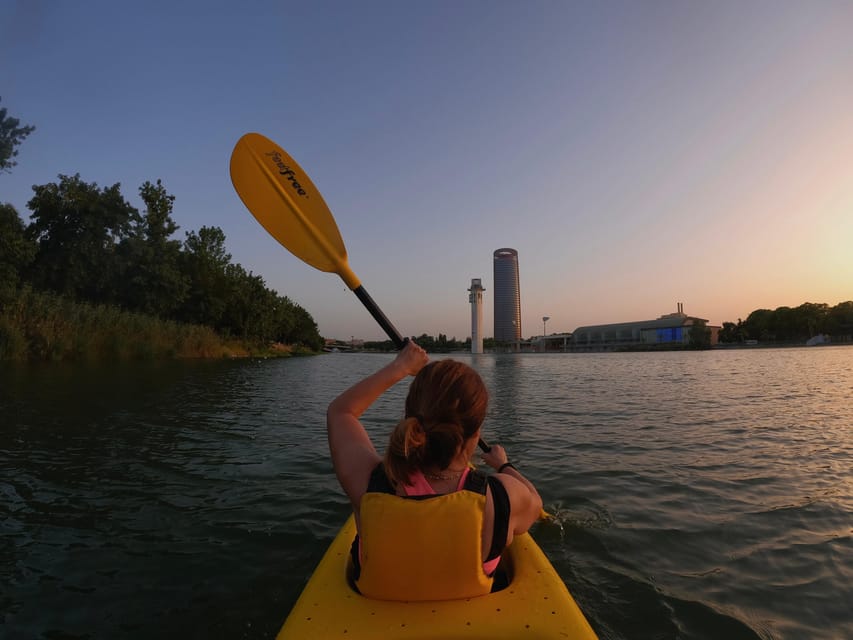 Sunset Kayak: Historic Seville, Triana and La Cartuja - Why Seville makes sense from a kayak