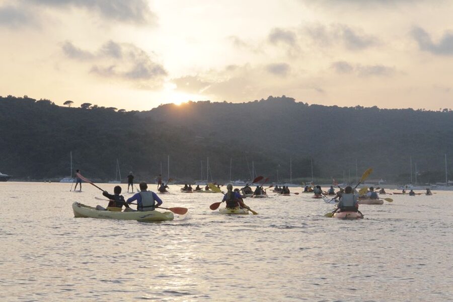 Sunset trip kayak tour in the gulf of Saint-Tropez - Starting at southern Pampelonne Beach
