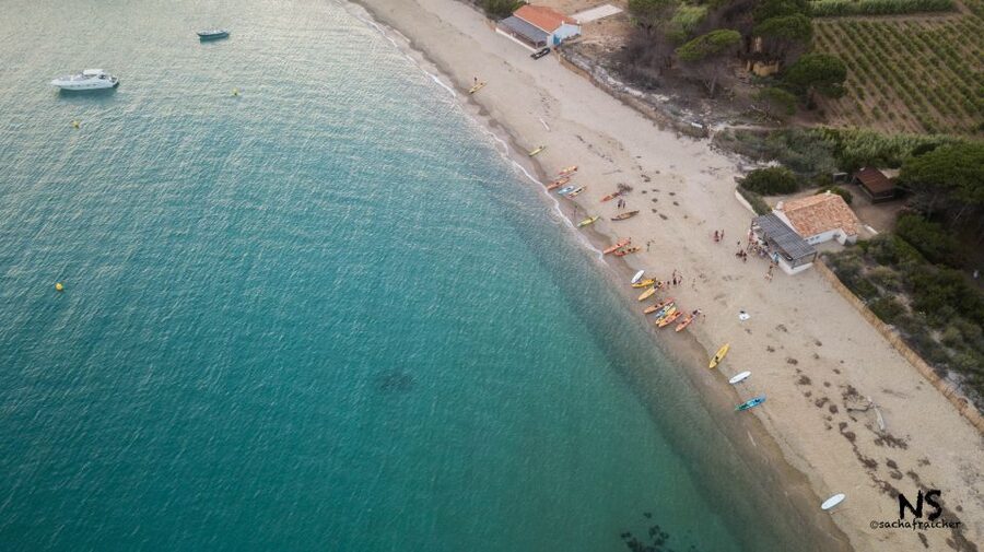 Sunset trip kayak tour in the gulf of Saint-Tropez - Sunset on Pampelonne Beach with a drink