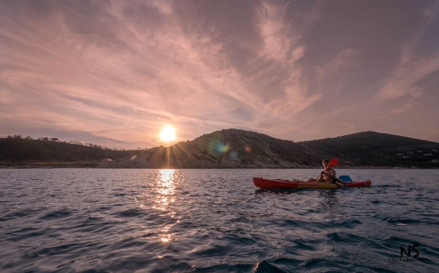 Sunset trip kayak tour in the gulf of Saint-Tropez - What the $82 price gives you