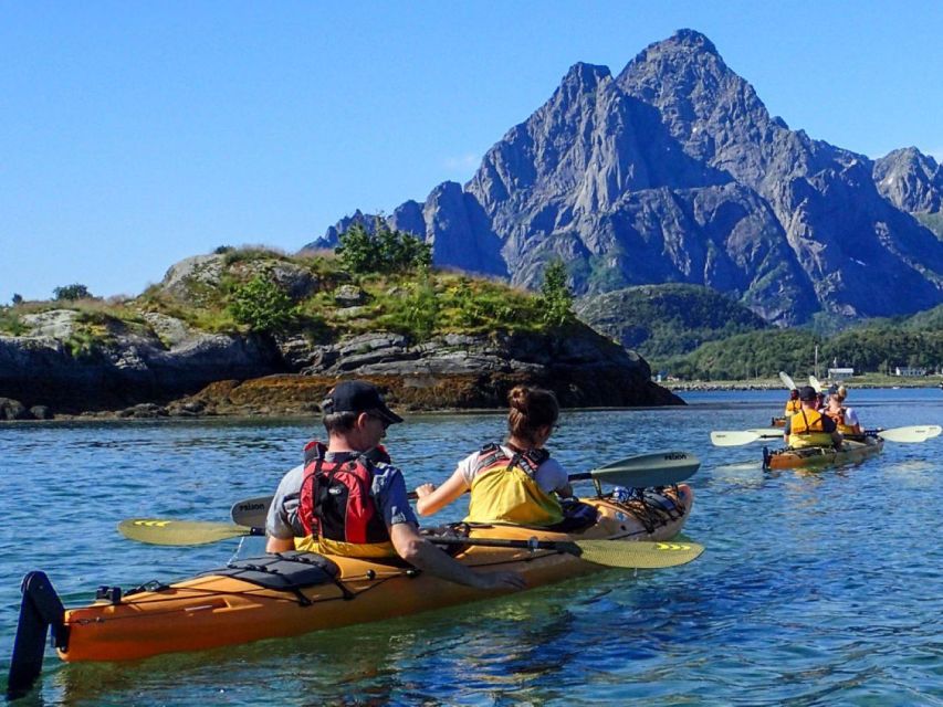Svolvaer: Sea Kayaking Experience - Why see Lofoten from a kayak?