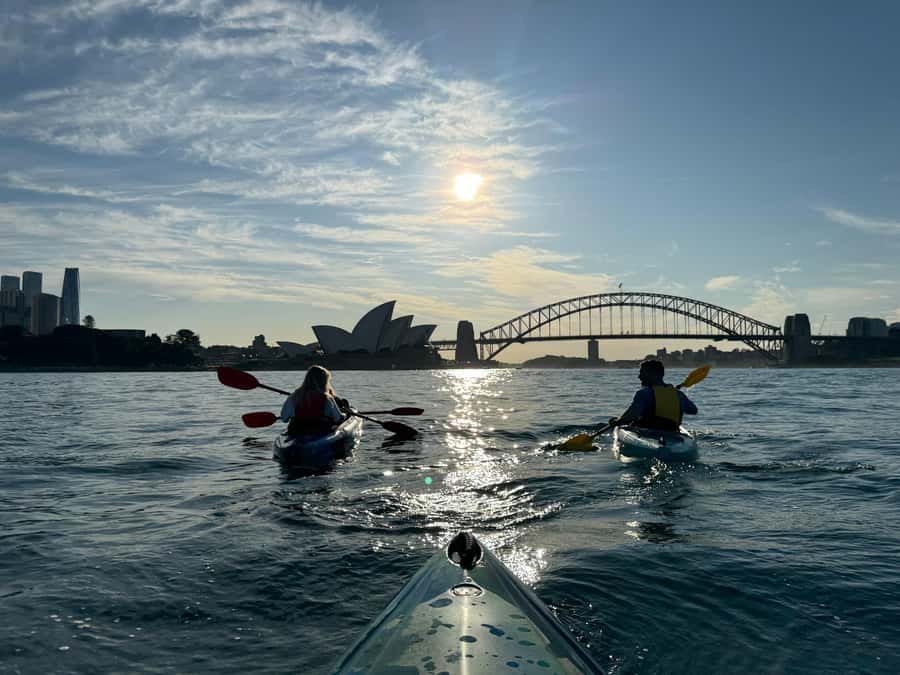 Sydney: Harbour Sunrise Kayak Tour - Harbour Bridge views, sunrise light, and changing weather