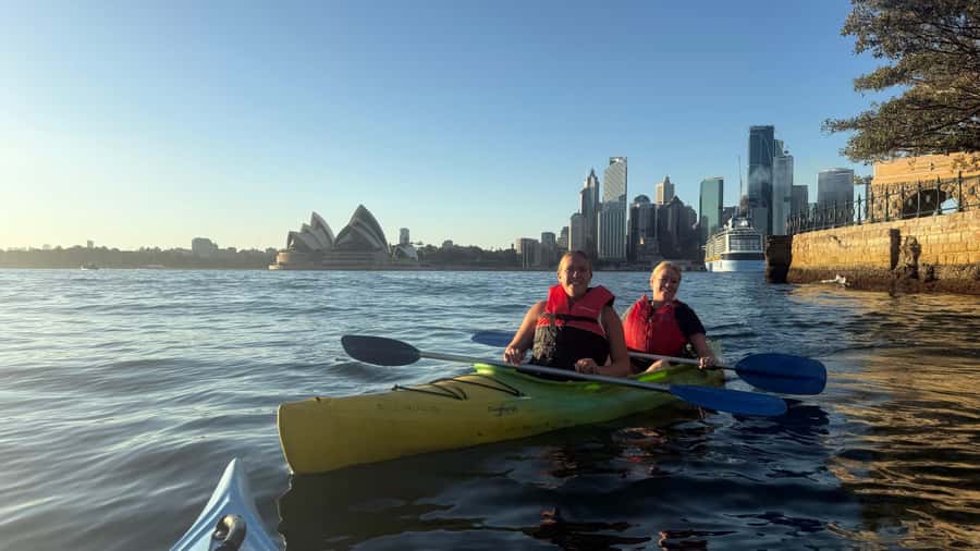 Sydney Sunrise Private Kayak – Opera House & Harbour Bridge - Key points at a glance