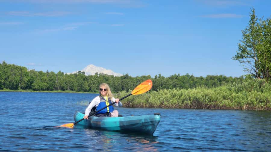 Talkeetna Lakes Park: Sit-On-Top Kayak Tour - Two hours on X Lake