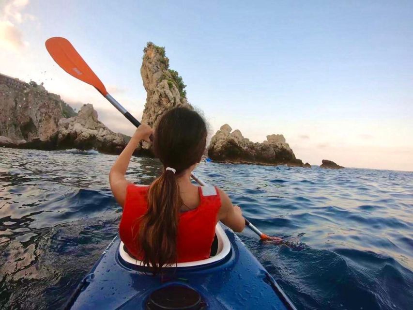 Taormina: Kayak Coastal Tour to Isola Bella and Blue Grotto - Key points to know before you paddle