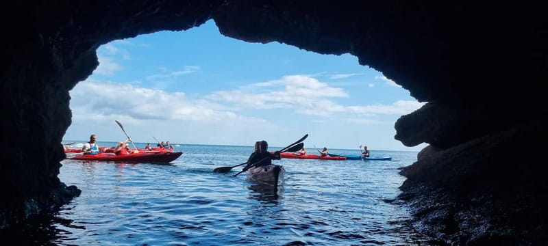 Torquay: Guided Wildlife, Bushcraft, Sea Cave Kayak Safari - Getting comfortable in a tandem kayak