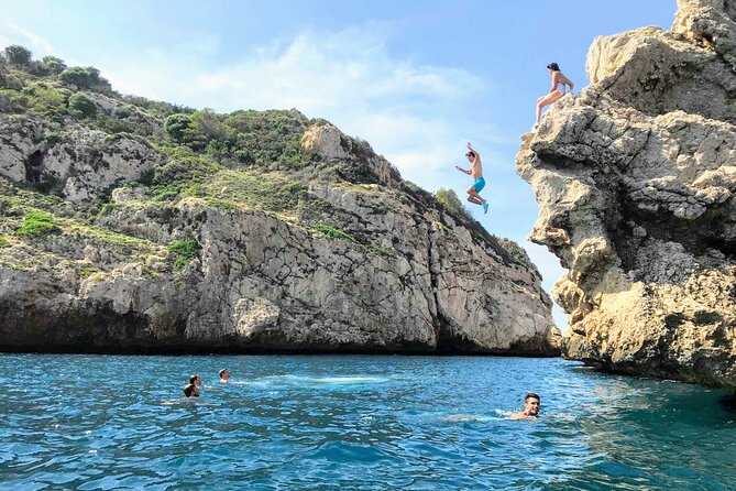 Uncharted Marine Reserve Cave, Snorkel & Cliff Jumping Kayak Tour - Cala Tango and the choice of cliff jumps