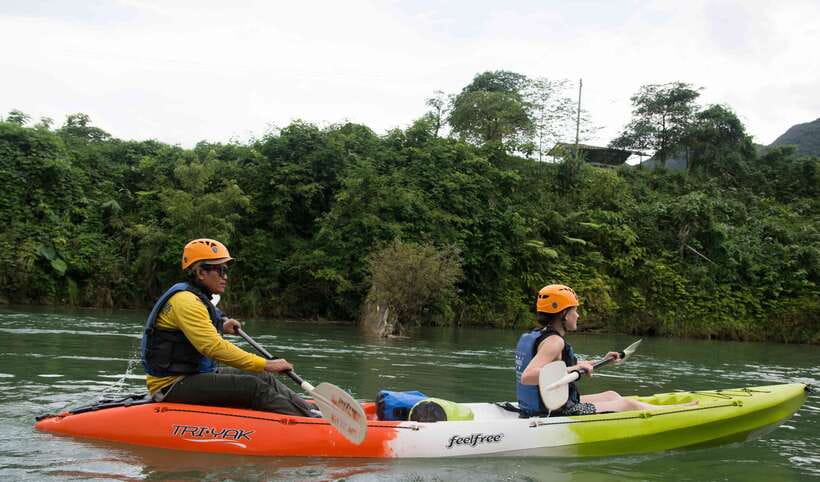 Vang Vieng: Kayaking & Cave Tubing with Zip Line/Blue Lagoon - Key points to know before booking